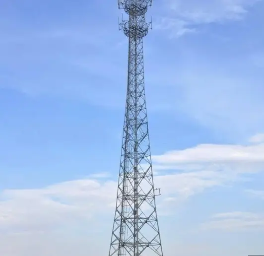 Ano ang 4 Legged Telecommunication Tower?